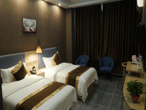 速8酒店晋州雷蒙得汽车城店(内宾)价格,照片,点评,介绍,地址,预订