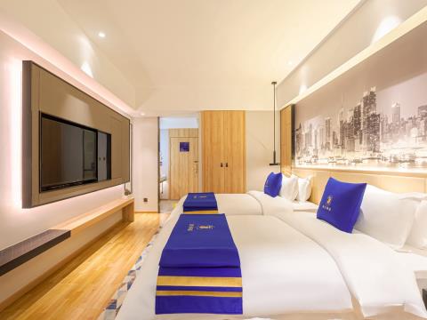 速8精选酒店成都熊猫基地龙潭寺店