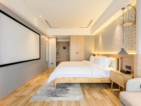 速8精选酒店成都熊猫基地龙潭寺店