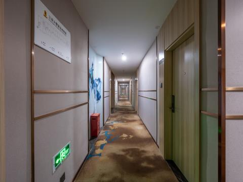 速8酒店