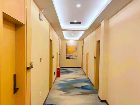 速8精选酒店
