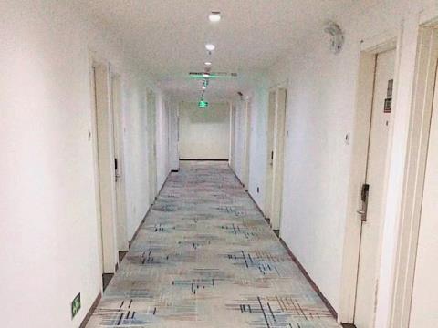 速8酒店